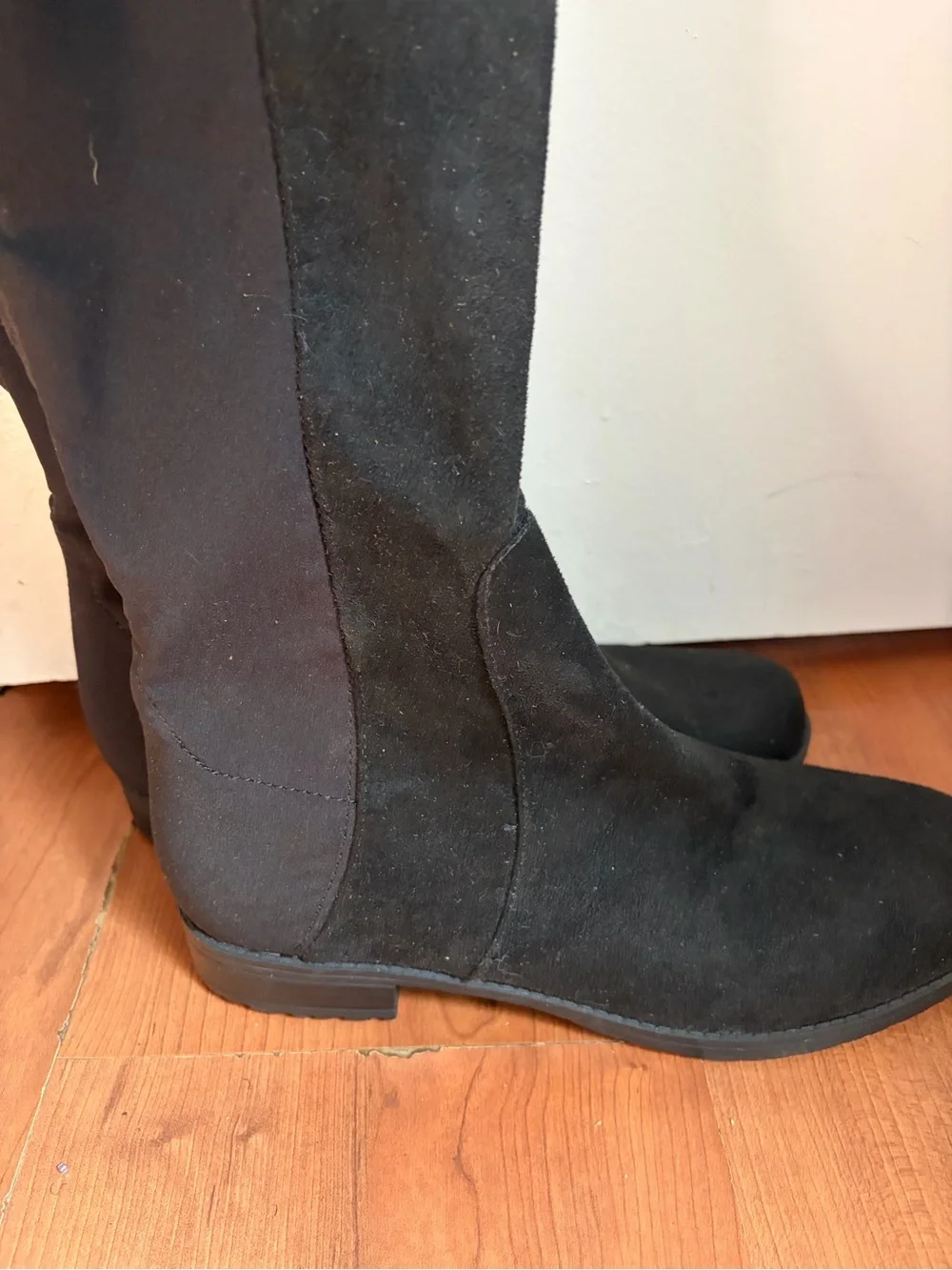 Classic Black Over-the-Knee Women's Boots